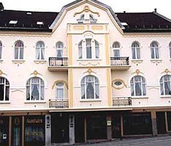 Отель Grand