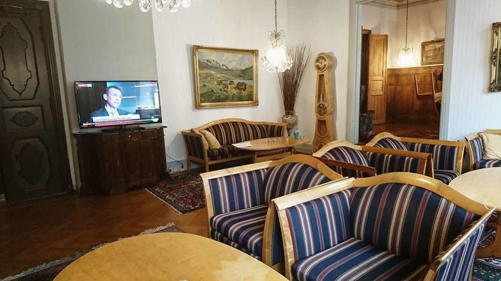 Hotel Grand 3*